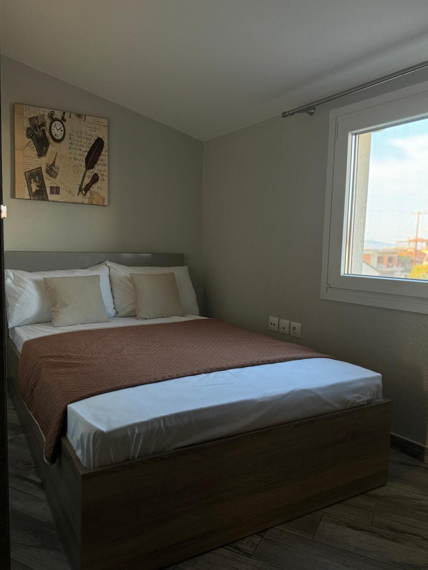 Private Modern Apartment Неа-Рода Экстерьер фото