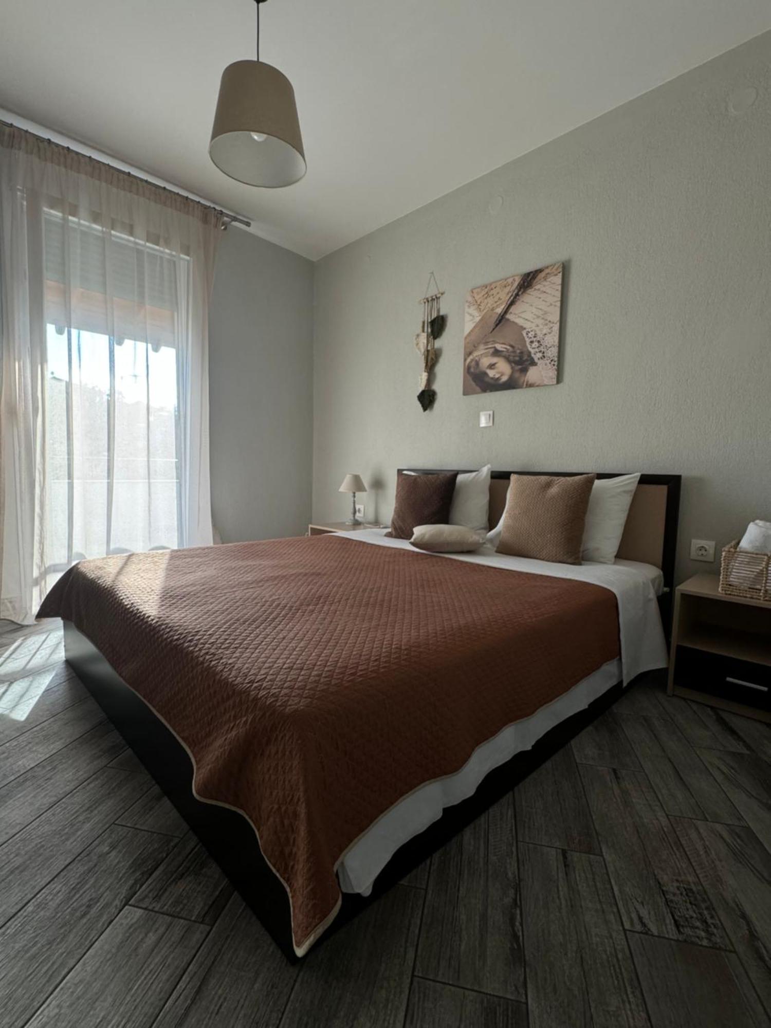 Private Modern Apartment Неа-Рода Экстерьер фото